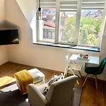 Apartment Gladstone