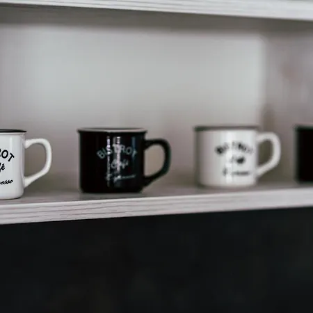 Gladstone Apartament