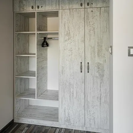 Gladstone * Φιλιππούπολη