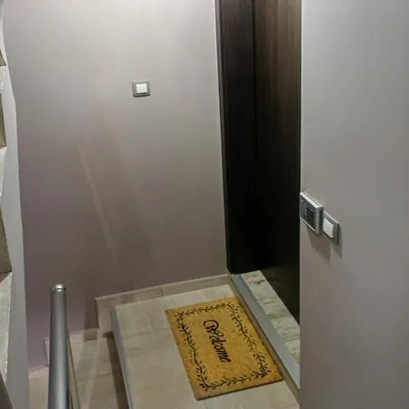 Διαμέρισμα Gladstone