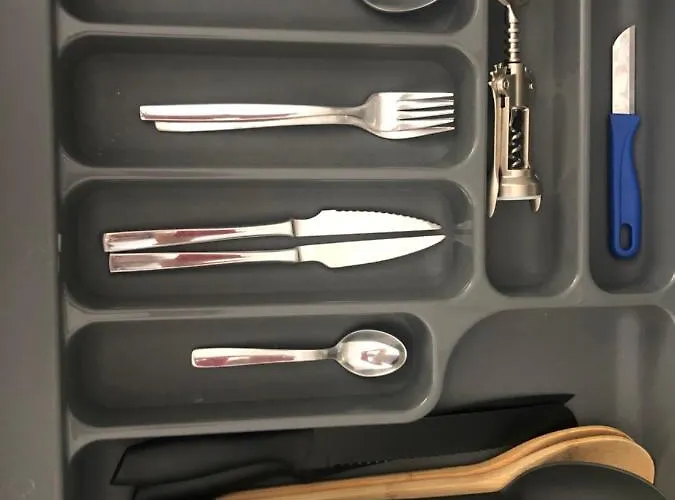 Gladstone بلوفديف